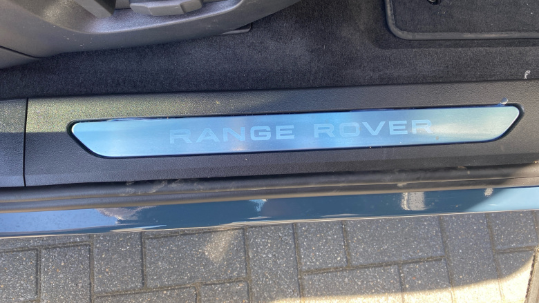 Land Rover Range Rover Evoque 1.5 P270e Dynamic SE 5dr Auto Hatchback